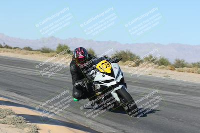 media/Oct-04-2025-CVMA (Sat) [[408bcdd6e4]]/Race 15-Femmewalla-Femmewalla UL/
